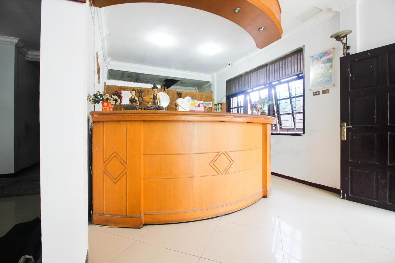 Hotel Spot On 2721 Dahlia Pekanbaru