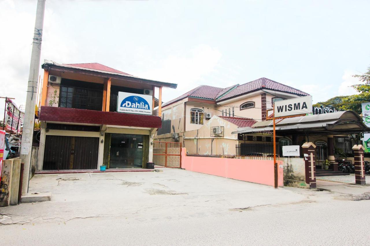 Spot On 2721 Dahlia 2* Pekanbaru